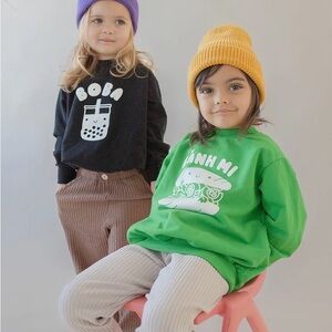 Mochi Kids Graphic Sweatshirt - Green “Banh Mi”